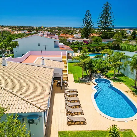 Villa Amendoeira - 3 Bedroom *