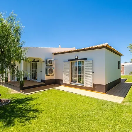 Amendoeira - 3 Bedroom Βίλα *